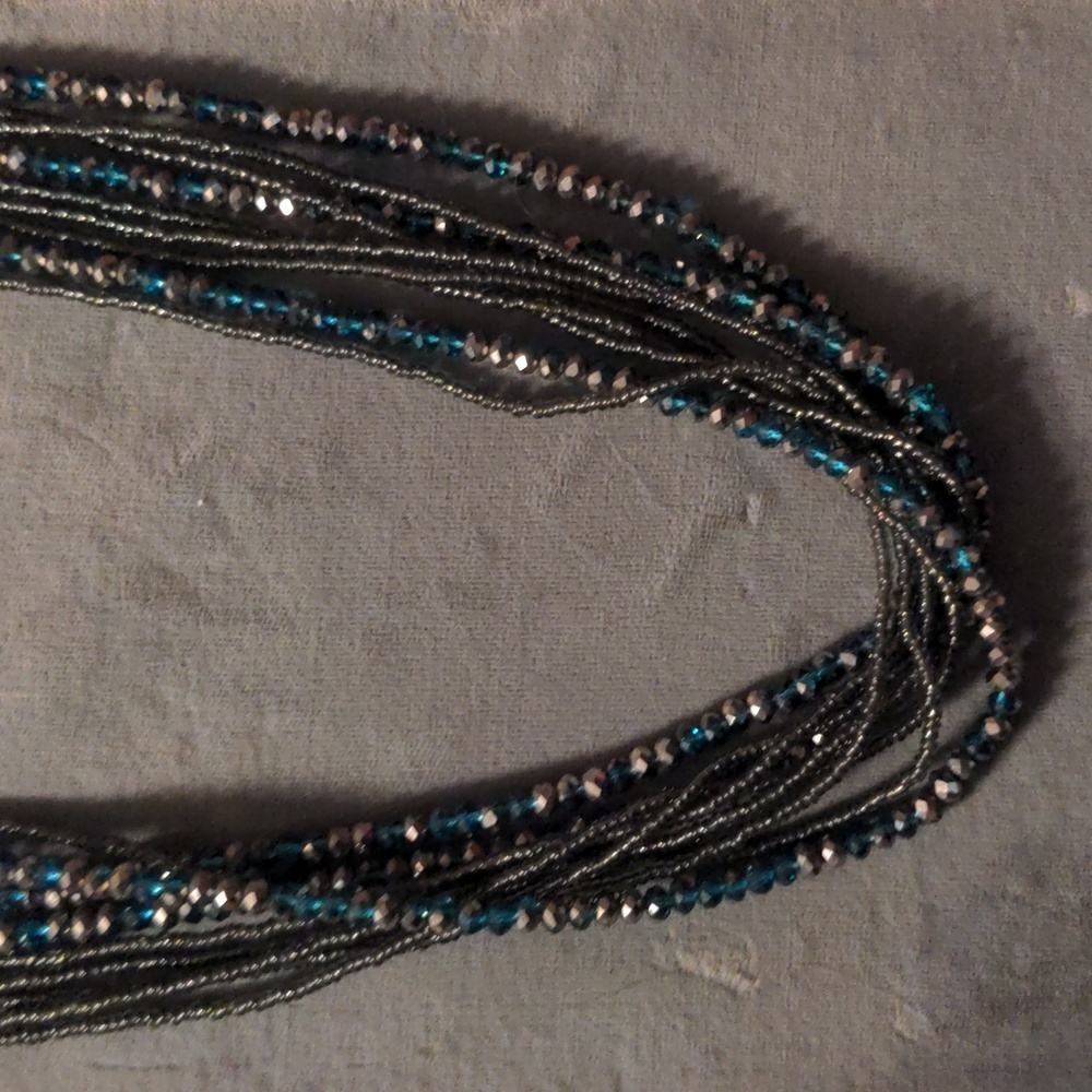Avon Necklace 18 " Turquoise Silver Gray